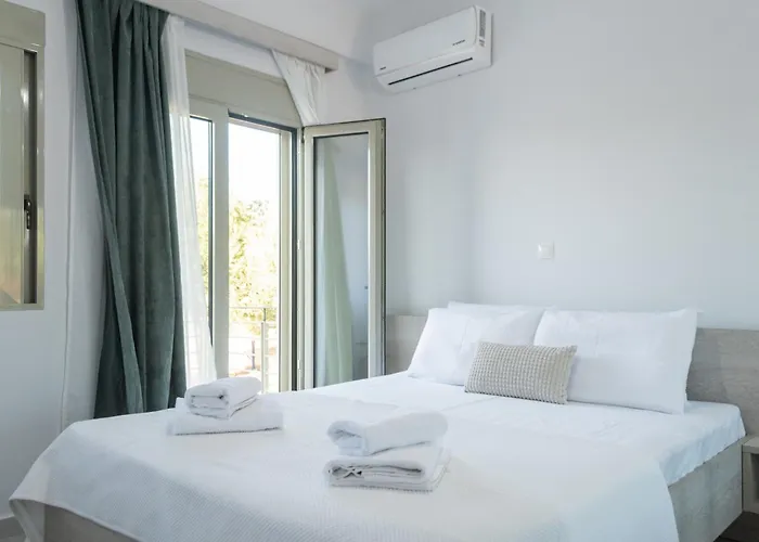 Holiday home Alonakia