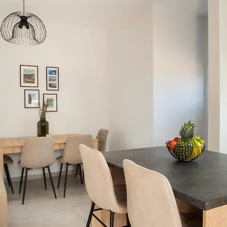Alonakia Holiday home *