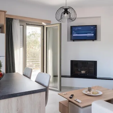 Semesterbostad Alonakia *