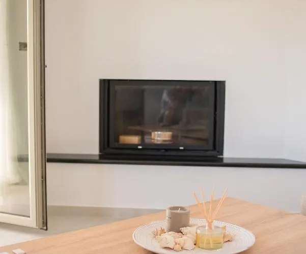 Alonakia Feriehus Filiatrá